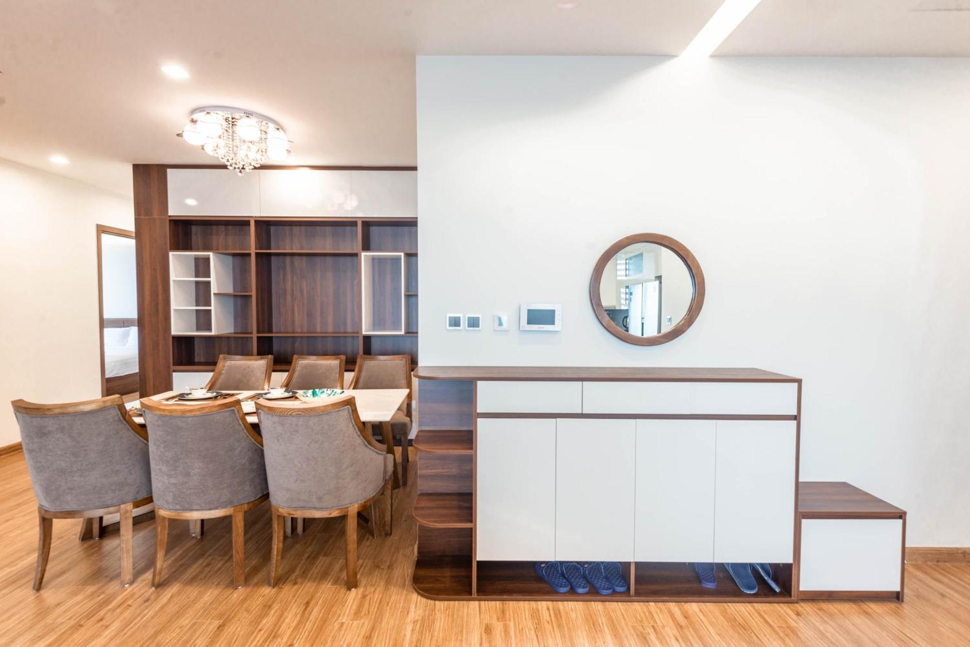 Luxury Serviced Apartment Vinhomes Metropolis Premium Hanoi Exterior photo